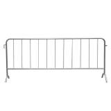  Kovová mobilní zábrana, délka 250 cm